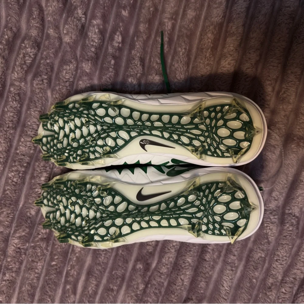Alpha Menace Pro Mid Pine Green/White Cleats‎   sz 16